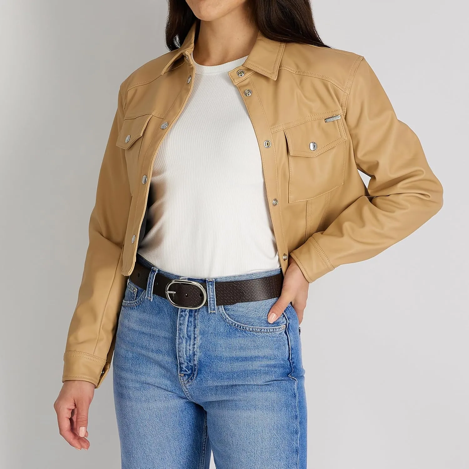 Calvin Klein Women's Oval Center Bar Buckle Leather Fashion Belt for Trousers and Dresses