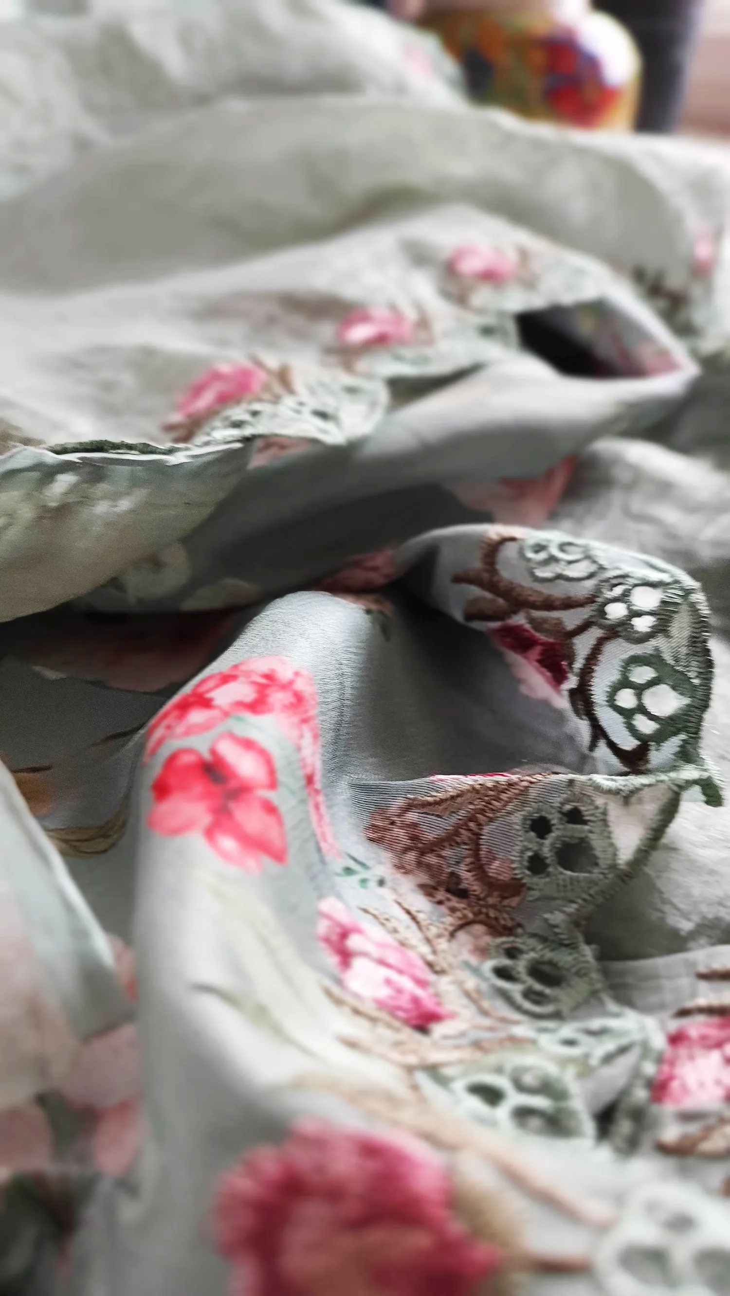 Light Gray Crushed Organza Tissue Silk Saree With Cut Work & Embroidery