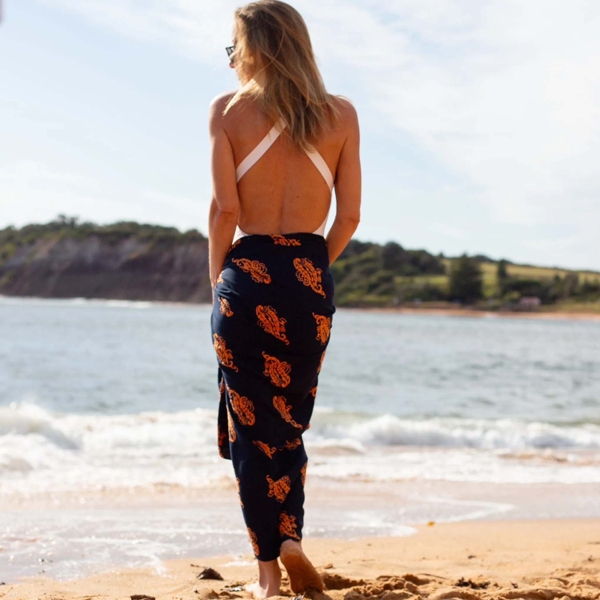 Manly Luxe Women's Sarong