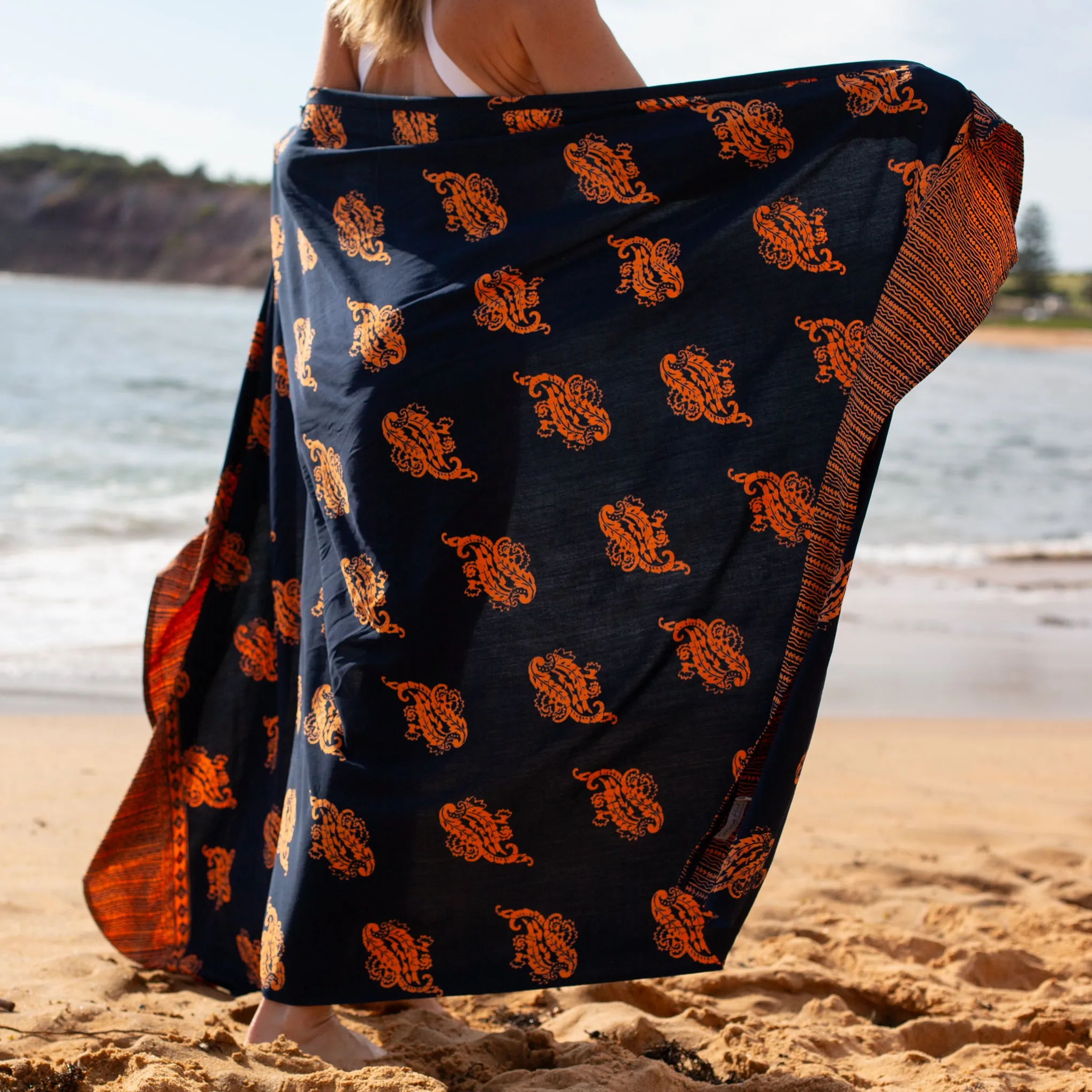 Manly Luxe Women's Sarong