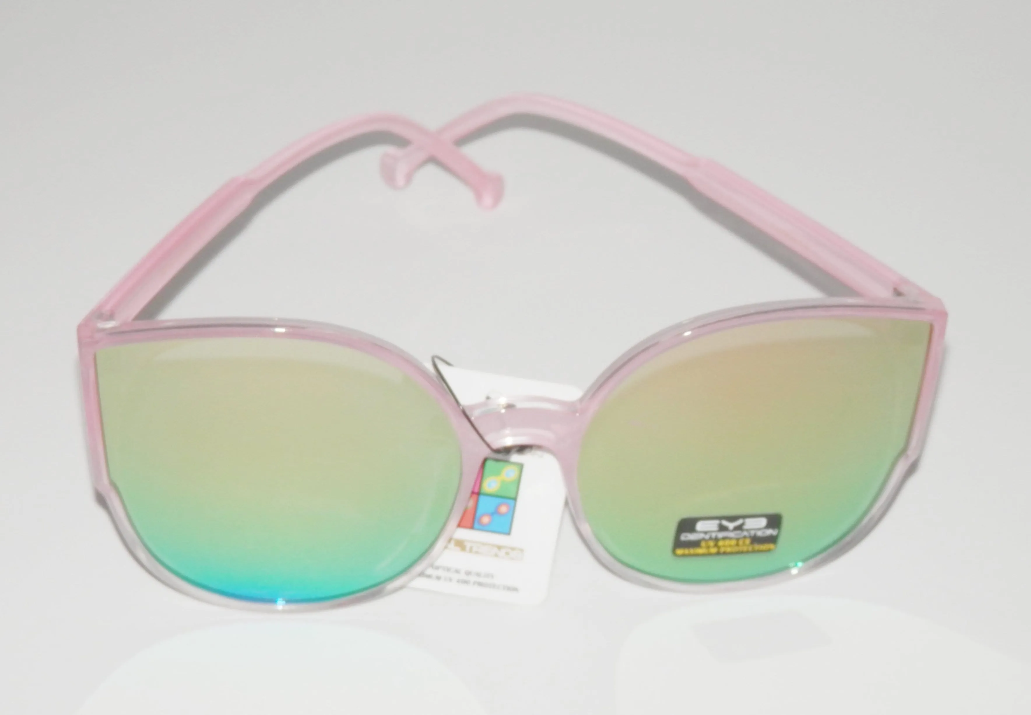 Trendy Cateye Sunnies