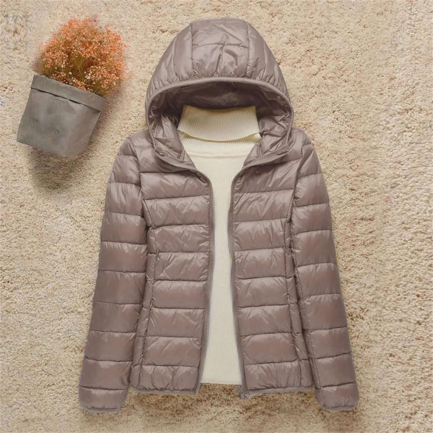 Women Winter Coat Light White Duck Down Jacket Slim Puffer Jackets Portable Windproof Down Coat